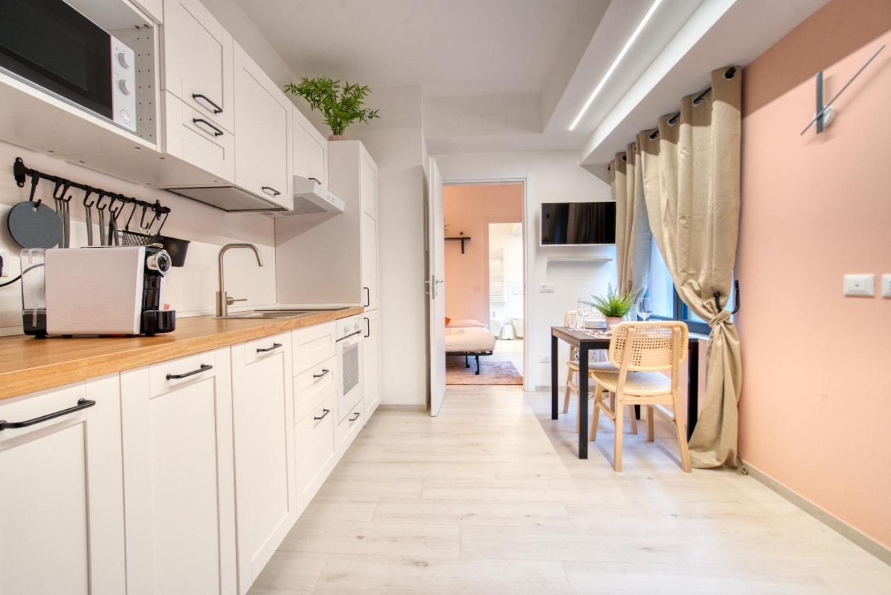 Apartment Suzzani 273 Milaan Buitenkant foto